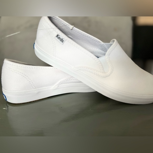 Womens Keds Sneaker Canvas - Picture 2 of 5